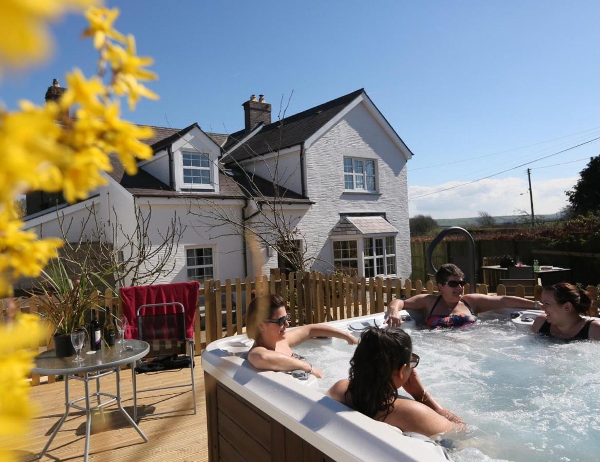 Croft Farm & Celtic Cottages Cardigan Ngoại thất bức ảnh